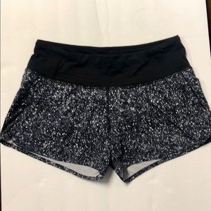 Lululemon Run Time Shorts 4” Inseam Size 4